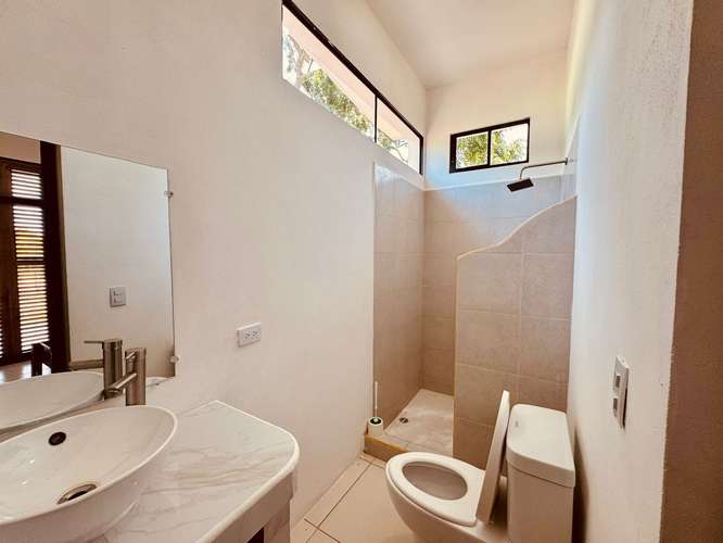 Walk to Playa Marsella   2BR Home - Imagen 17