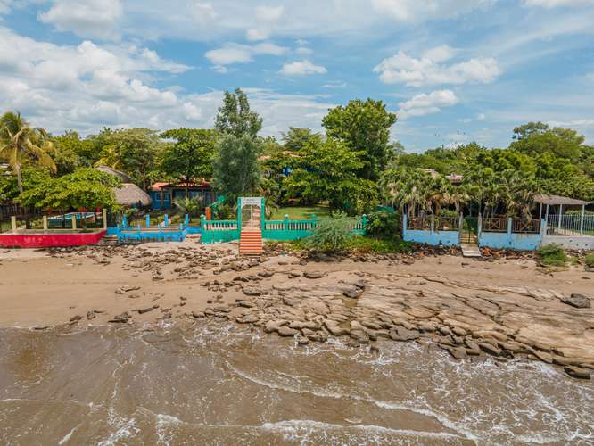 Oceanfront Home for Sale in Playa Masachapa, Nicaragua - Imagen 6
