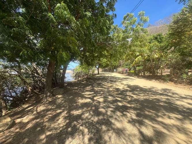 Unique Lot Near the Sand - Imagen 20