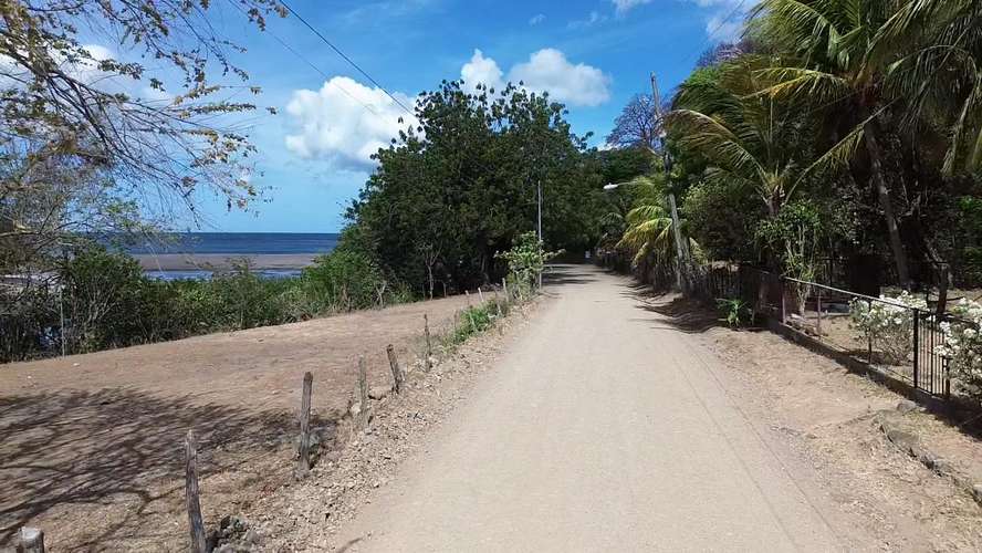 Unique Lot Near the Sand - Imagen 17