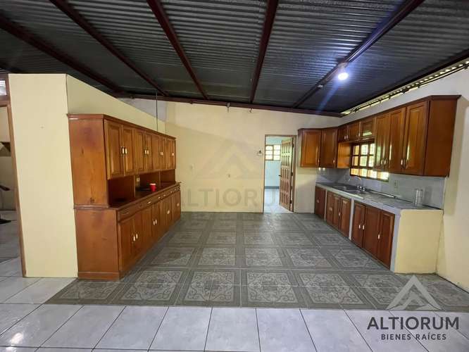 CASA EN VENTA KM42 CATARINA – DIRIOMO - Imagen 5