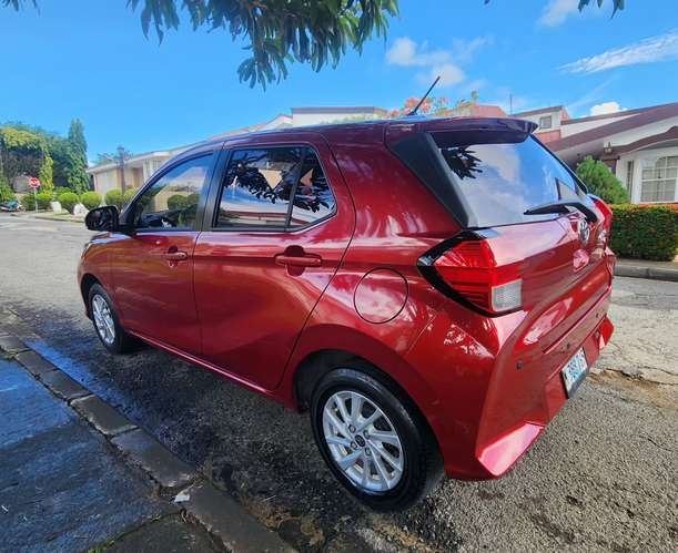 Se vende agya full xtrs en excelente estado, unico dueñ unico dueño, super economico. - Imagen 4