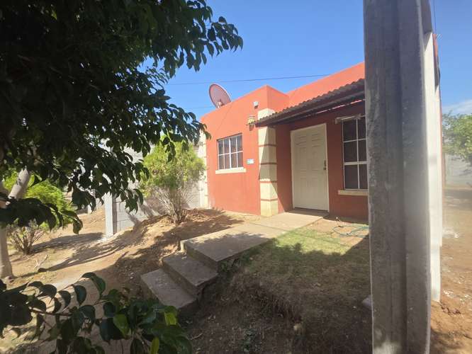 SE ALQUILA CASA EN CIUDAD DORAL KM 18 CARRETERA NUEVA A LEON.   - Imagen 3