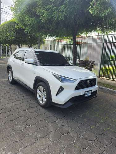 Disfruta tus vacasiones con lindo suv