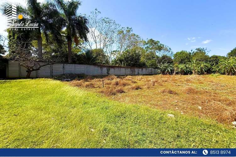  Terreno Plano en Venta en Santo Domingo - LL  - Imagen 2
