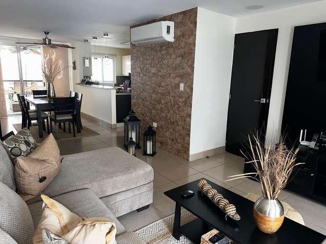 KW - VENTA DE TOWNHOUSE EN SANTO DOMINGO - Imagen 4