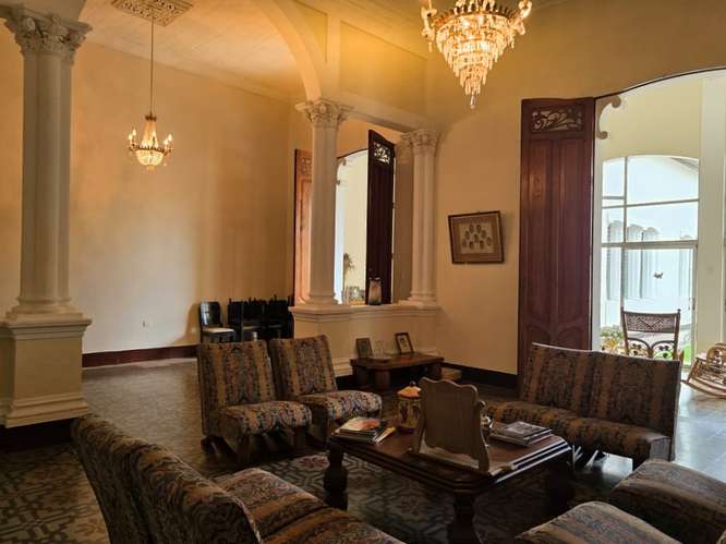 KC- Casa Colonial en Venta en el Corazón de Granada – Ideal para Hotel o Vivienda de Lujo  - Imagen 6