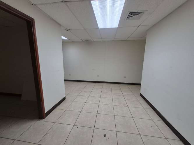 LL - Módulo No. 4 ( 3er Piso del Edificio CAR III ) - Imagen 11