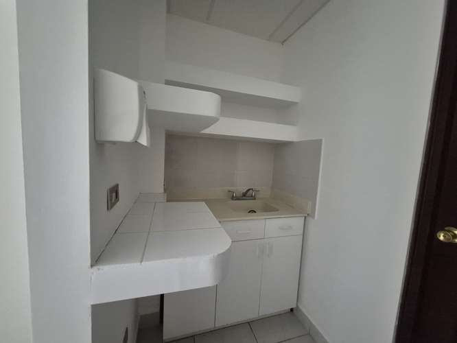 LL - Módulo No. 5 ( 3er Piso del Edificio CAR III ) - Imagen 16