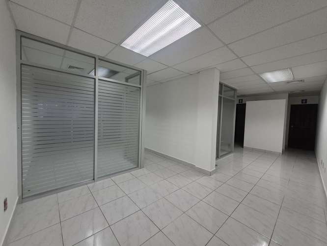 LL - Módulo No. 5 ( 3er Piso del Edificio CAR III ) - Imagen 2