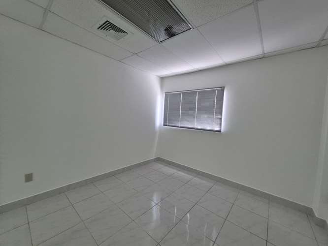 LL - Módulo No. 5 ( 3er Piso del Edificio CAR III ) - Imagen 18