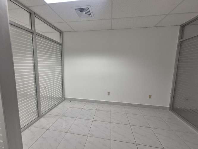 LL - Módulo No. 5 ( 3er Piso del Edificio CAR III ) - Imagen 3