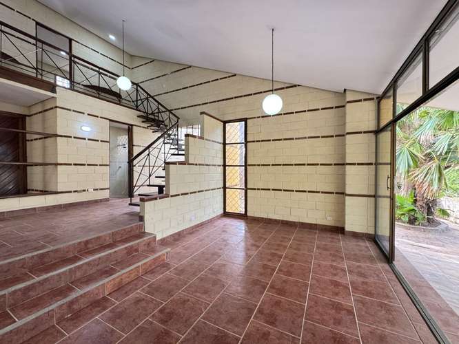 Venta de Casa en Villa Fontana Sur  - Imagen 4