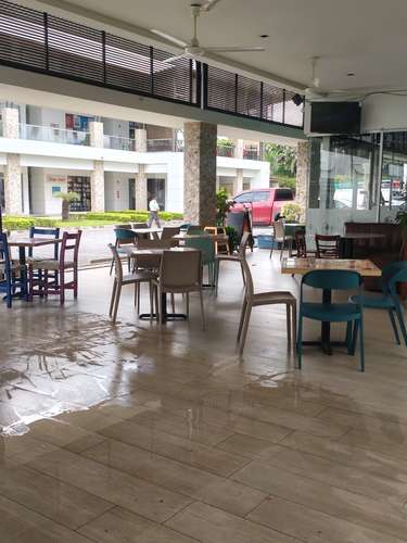 NO-MÓDULO COMERCIAL EN RENTA – PISTA SUBURBANA