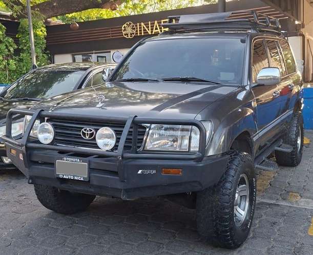 TOYOTA LANDCRUISER 4x4 2002 - Imagen 2