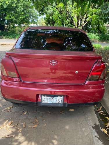 Toyota Yaris Echo