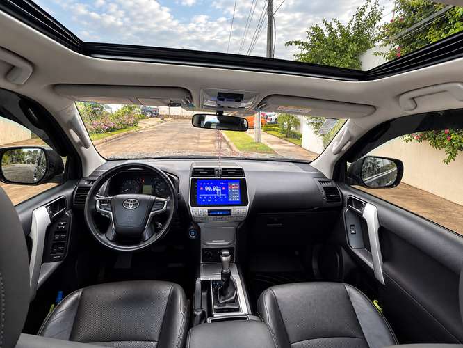 Prado 2019 Full Automatica Sunroof - Imagen 2