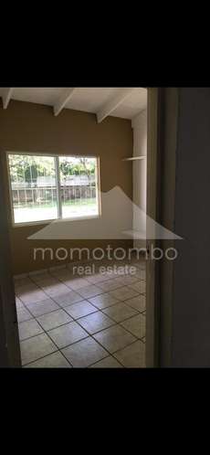 Casa en Venta &amp; Renta Esquipulas, Managua - Imagen 9