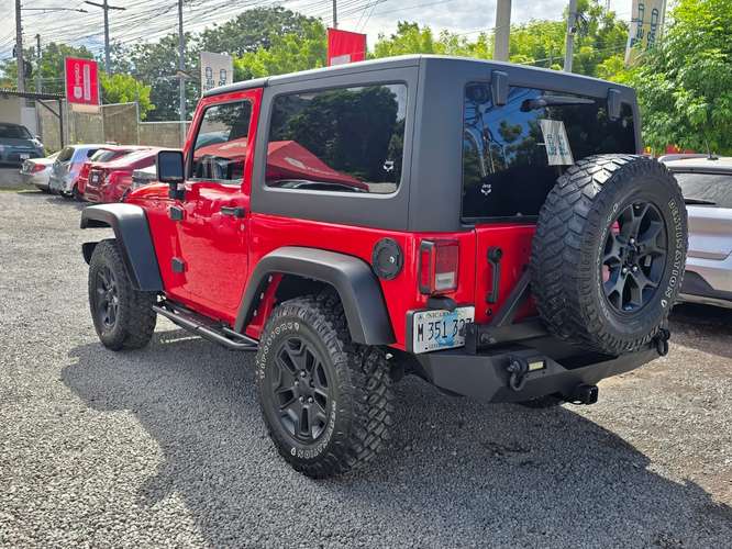 JEEP WRANGLER 2018 AUTOMÁTICO 4x4 - Imagen 4