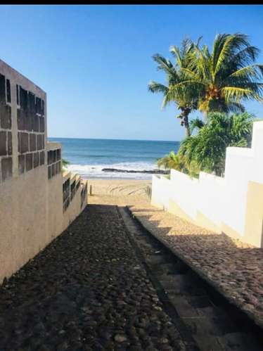 Venta de Casa en Pochomil Viejo 