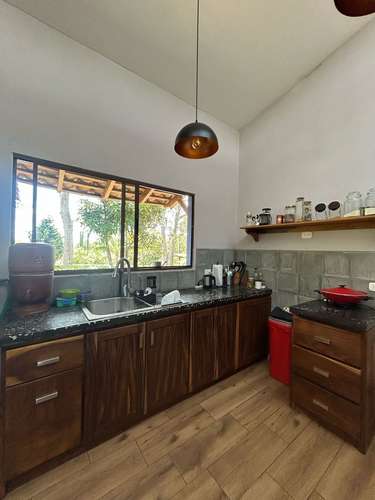 Venta de Casa en Santa Teresa, Carazo 
