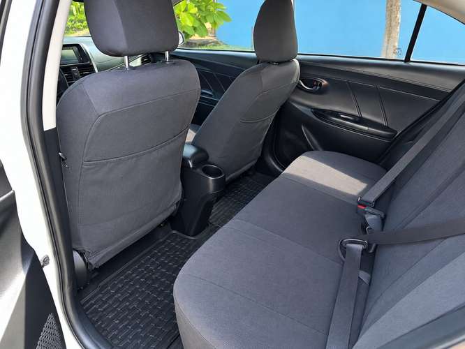 Toyota Yaris mecánico año 2017  - Imagen 8