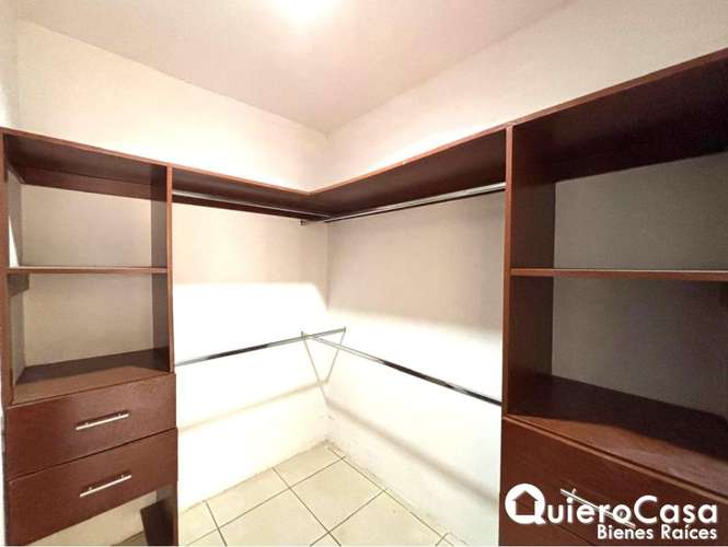 ¡Tu Nuevo Hogar Te Espera en Las Colinas! - Imagen 12