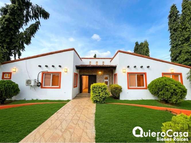 ¡Tu Nuevo Hogar Te Espera en Las Colinas! - Imagen 3