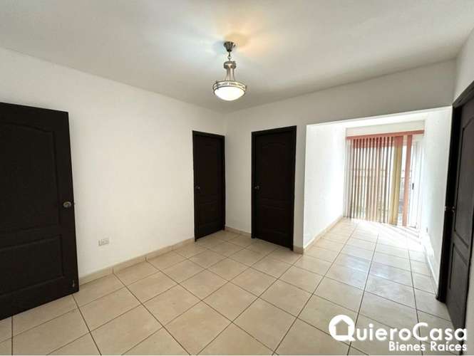 ¡Tu Nuevo Hogar Te Espera en Las Colinas! - Imagen 6