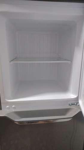 Refrigerador de 6 pies. Seminuevo, 1 mes de uso 