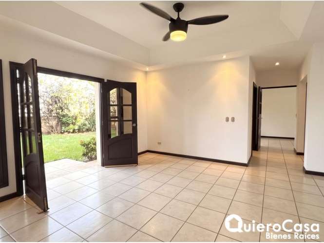 Preciosa residencia en venta en Las Cumbres