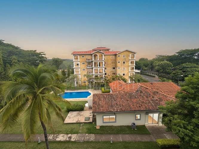 Apartment for rent in Parques del Club, Villa Fontana