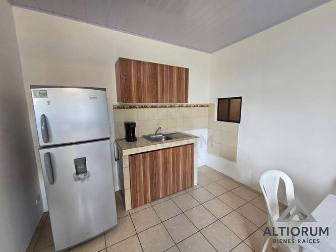 Apartamento en renta en Los Robles - Imagen 4
