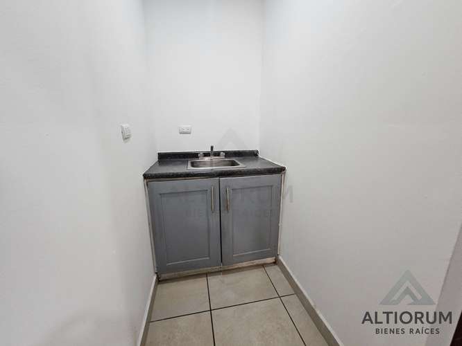 Oficina en renta en Planes de Altamira, Managua, 100 m² - Imagen 2