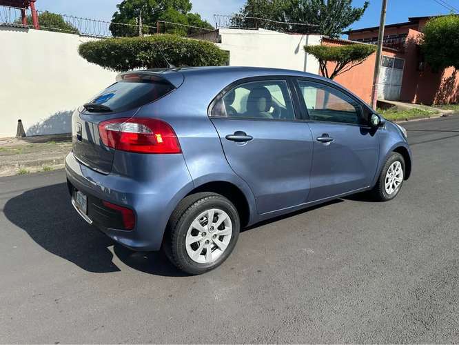 Kia Rio De Agencia  --  2016 - Imagen 3