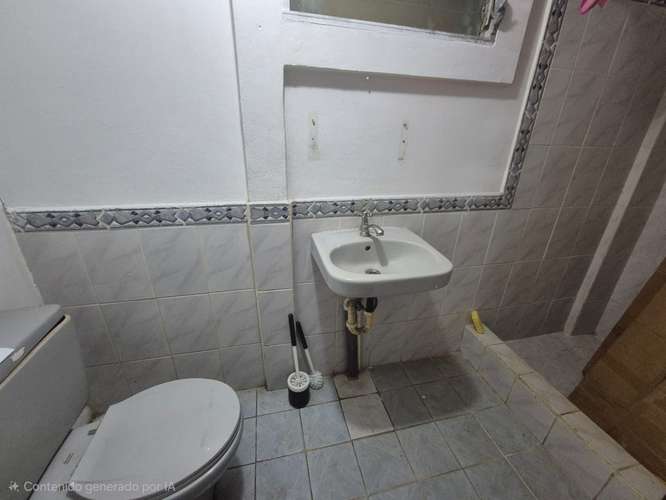 Amplia Bodega Comercial en Zona se Bolonia AH  - Imagen 12
