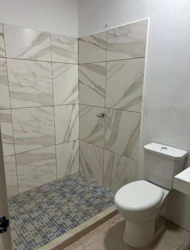 AH Rento Apartamento en Las Colinas para Una Persona o Pareja 