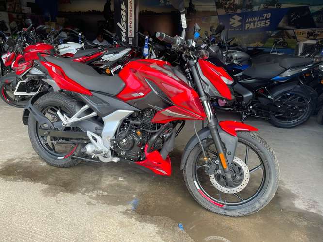  Bajaj Pulsar 400Z | Potencia y estilo con financiamiento  - Imagen 3