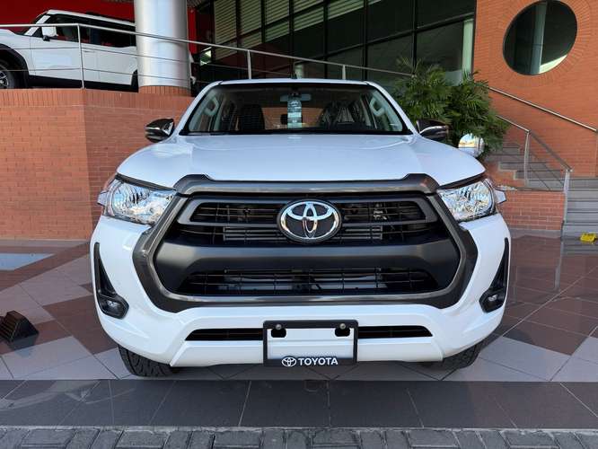 Hilux NUEVA DE PAQUETE Mecanica 