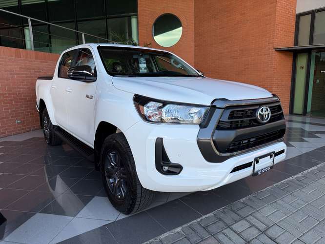 Hilux NUEVA DE PAQUETE Mecanica 