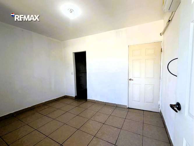 Casa Familiar en Renta Las Colinas - Imagen 10