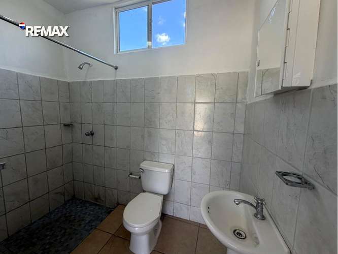Casa Familiar en Renta Las Colinas - Imagen 11