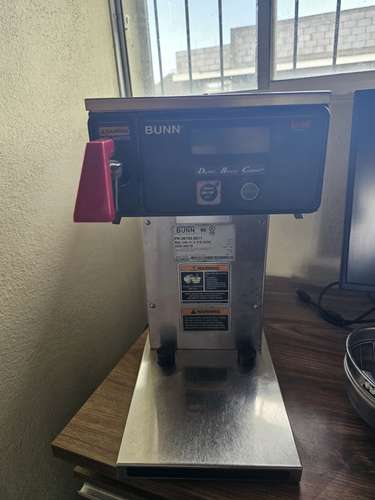  SE VENDE CAFETERA INDUSTRIAL BUNN AXIOM-DV-TC - Imagen 6
