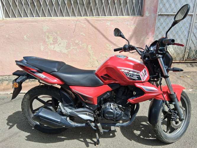Moto Génesis RKS 150cc (2021)