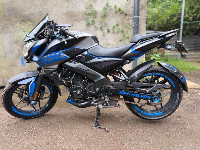 Pulsar ns200 año 2023 - Imagen 3
