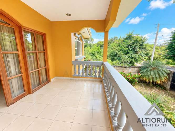 Casa de 3 dormitorios en Masatepe, Masaya con jardín amplio y balcón - Imagen 10