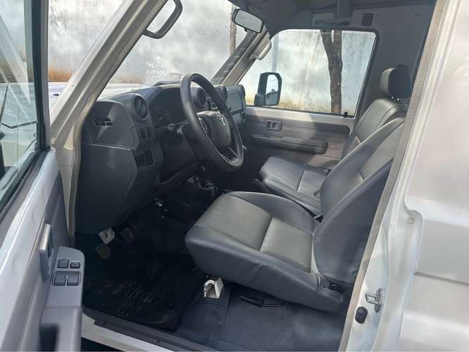 Land Cruiser "AMBULANCIA"  -  2024 - Imagen 4
