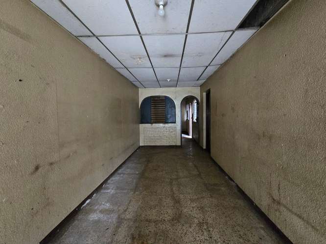 Excelente propiedad comercial en calle principal de La Tenderí, Managua