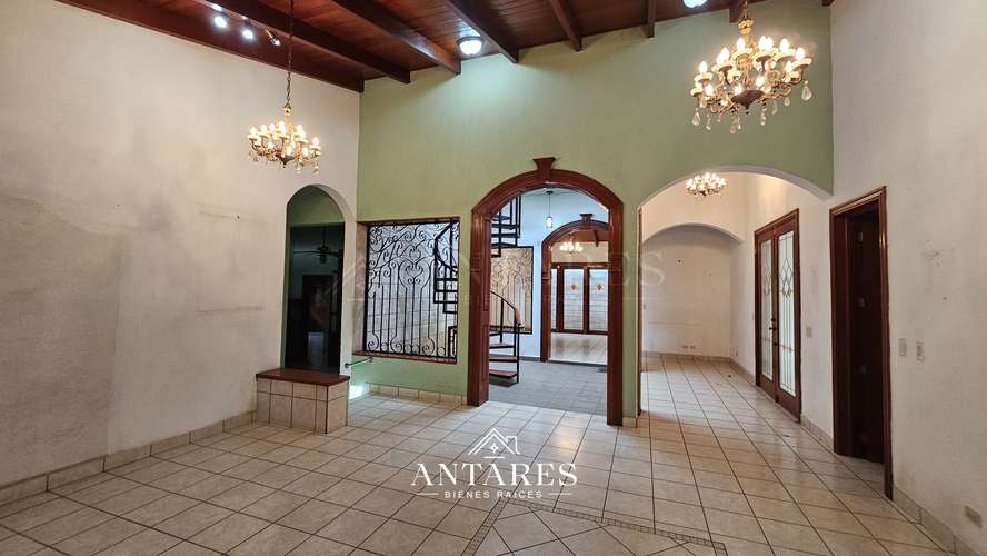 Casa en alquiler en Santo Domingo - Imagen 4