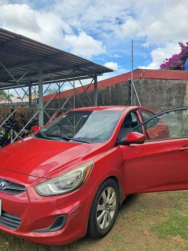 Hyundai Accent 2014. Automático  - Imagen 6